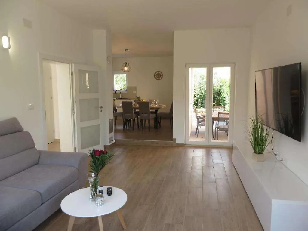 Family Friendly House With A Parking Space Biograd Na Moru, Biograd - 23498 Holiday home