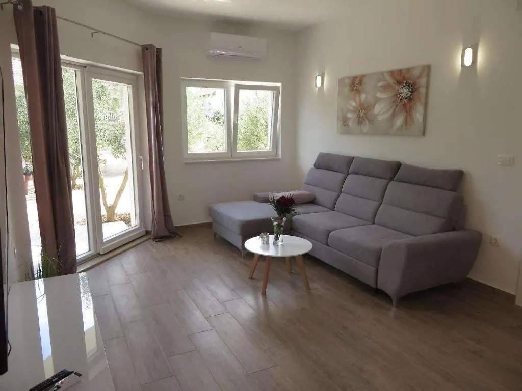 Holiday home Family Friendly House With A Parking Space Biograd Na Moru, Biograd - 23498 Croatia