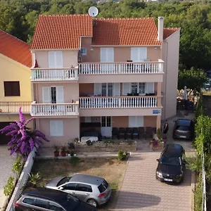 Mladen Apartament