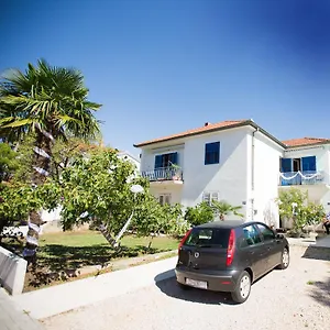  Apartment Morosini