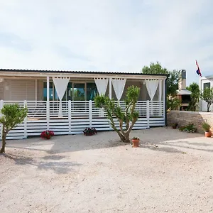 Camp San Antonio Kemping